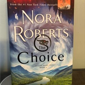 Nora Roberts 'The Choice' Book 3/20! 🩷